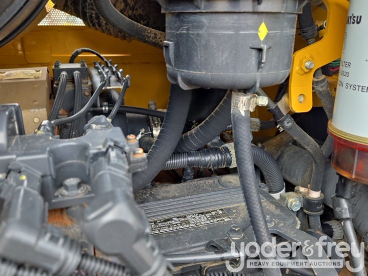 2024-komatsu-d71pxi-24-image-49