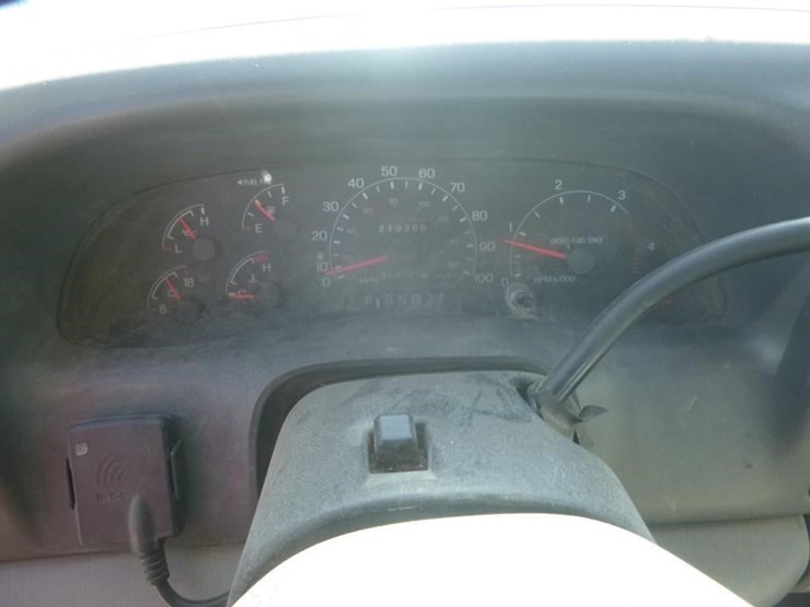 2000-ford-f350-image-13