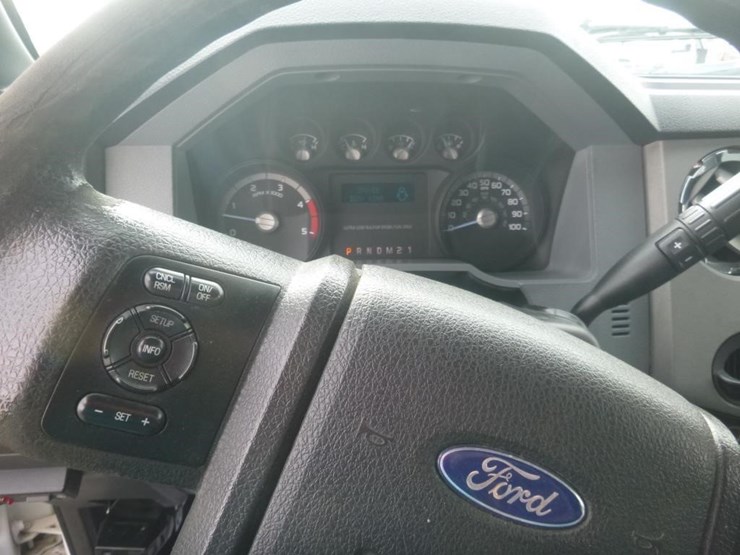 2016-ford-f650-xlt-image-21