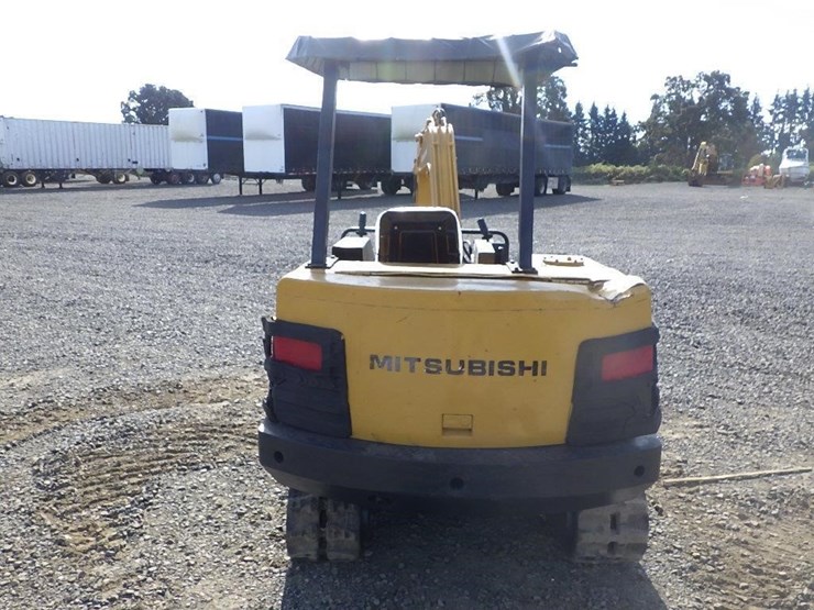 mitsubishi-me35-image-4