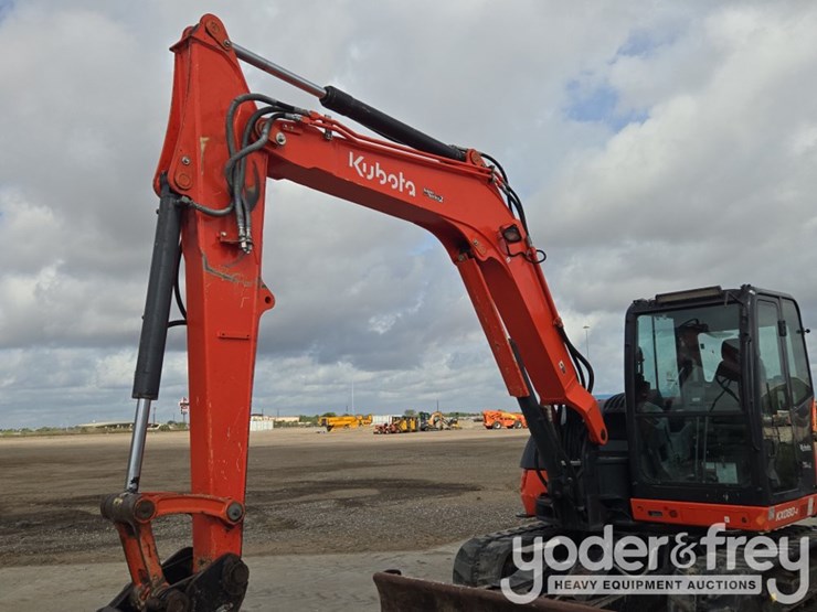 2022-kubota-kx080-image-27