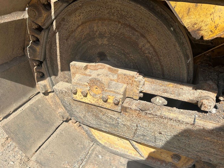 2003-deere-650h-lgp-image-33