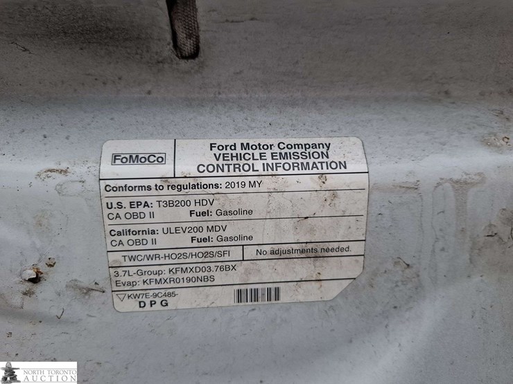 2019-ford-transit-image-16