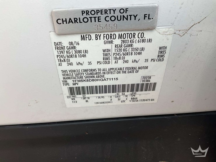 2017-ford-explorer-image-5