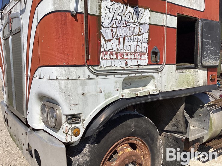 1984-kenworth-k100-image-15