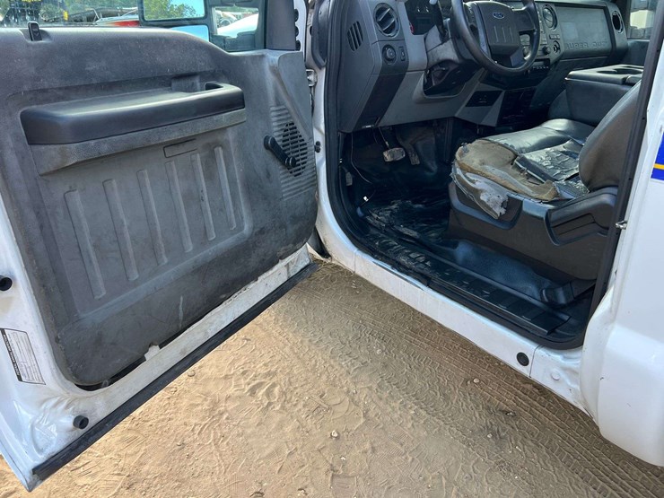 2015-ford-f250-image-11