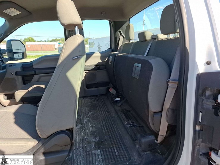 2018-ford-f350-image-14
