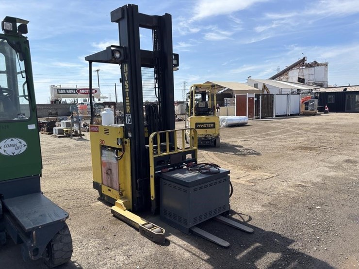 hyster-n30xmdr-forklift-image-2