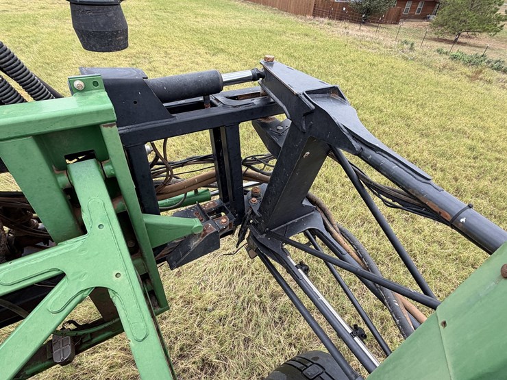 2010-john-deere-4830-image-46