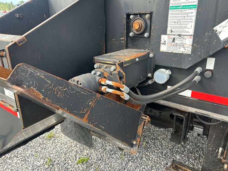 2019-international-durastar-4300-image-22