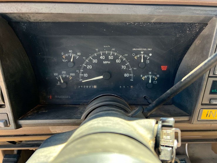 1994-gmc-sierra-2500-image-13