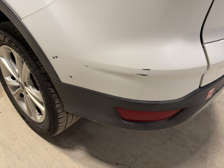 2018-ford-escape-se-image-7