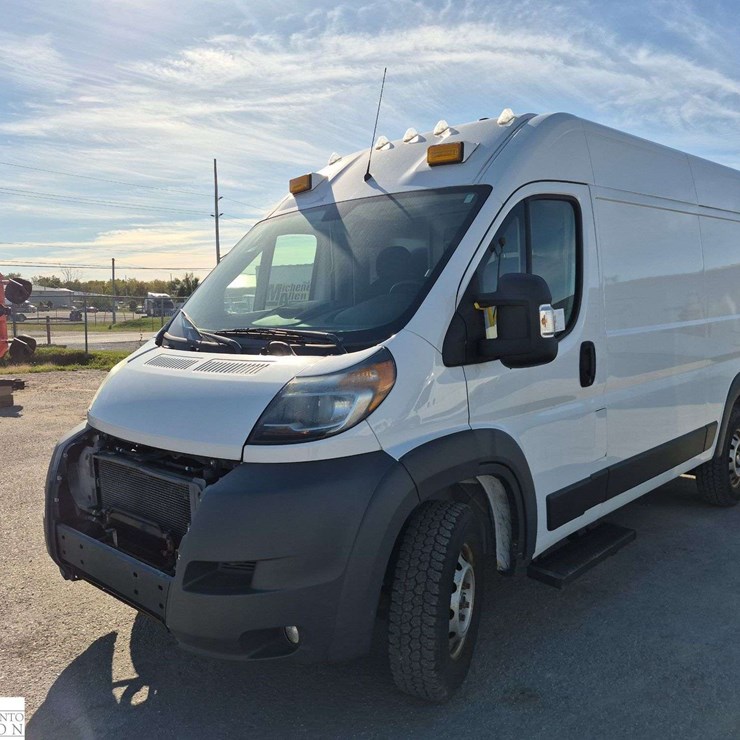 Non-Operable 2014 Ram ProMaster Cargo Van