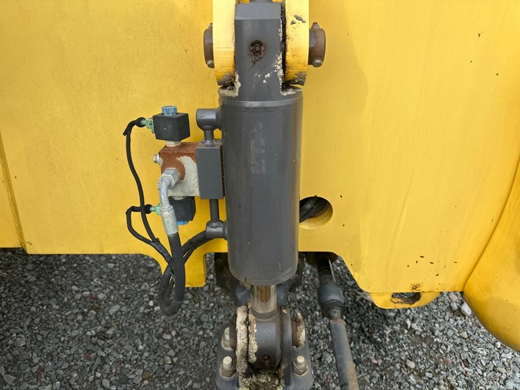 new-holland-m459-image-25
