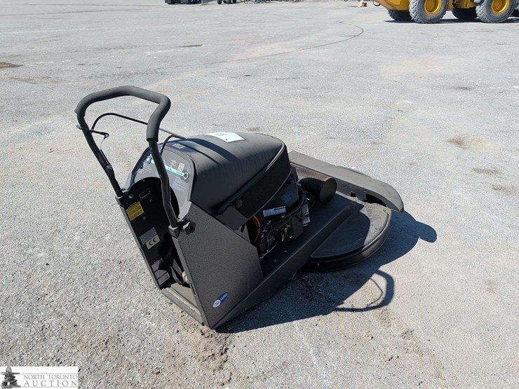 non-operable-2018-power-eclipse-440bu-floor-scrubber-image-5