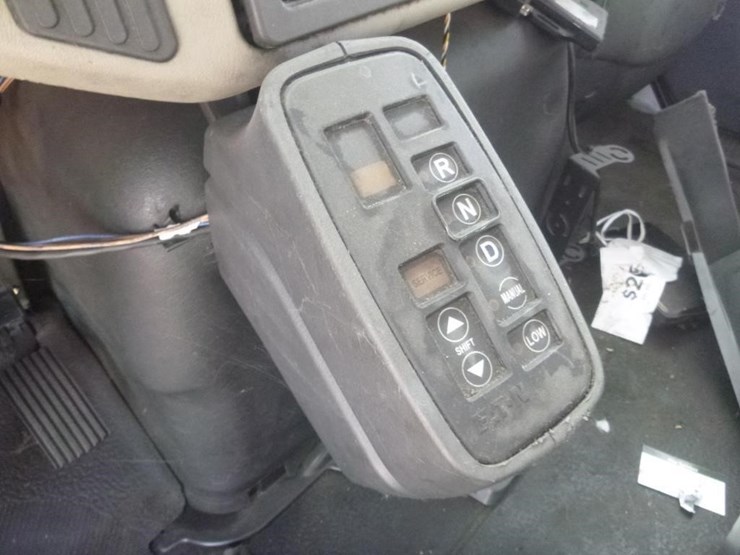 2013-international-durastar-4300-image-18