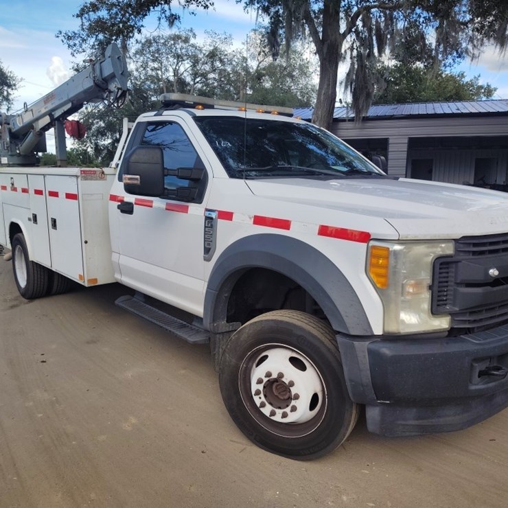 2017 FORD F550 SD