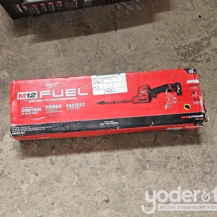 Milwaukee Fuel Trimmer