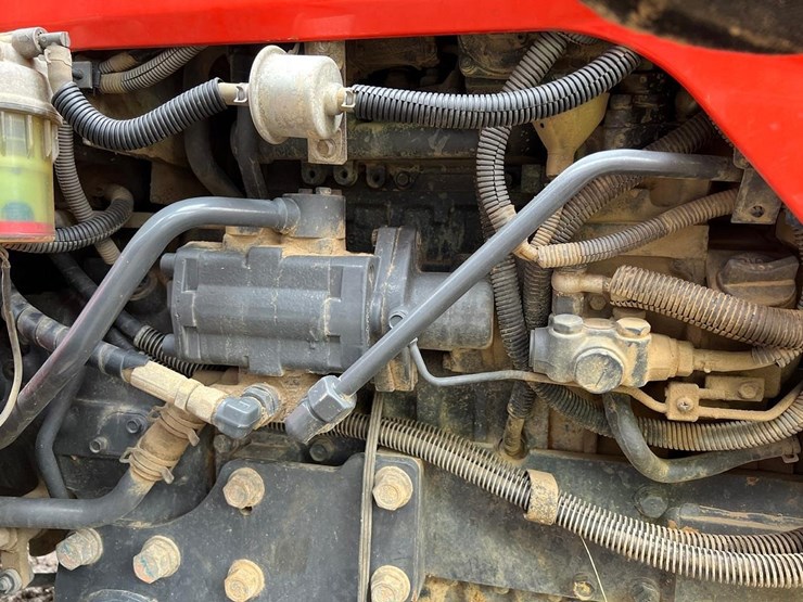 2017-kubota-l47-image-23