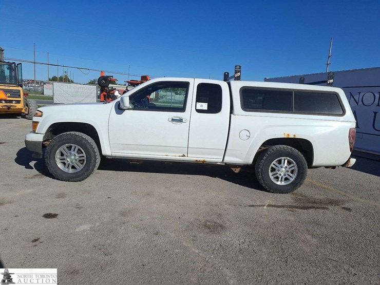 2012-chevrolet-colorado-image-8