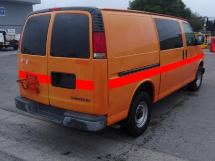 1998-chevrolet-express-3500-image-4