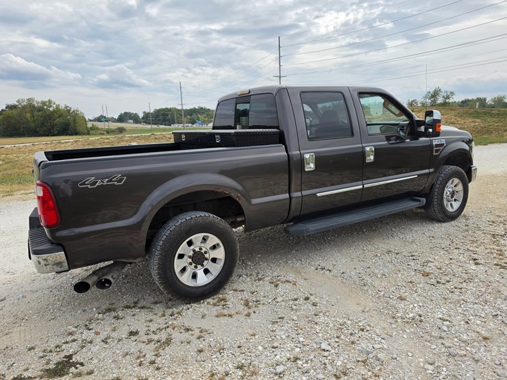 2008-ford-f250-image-15