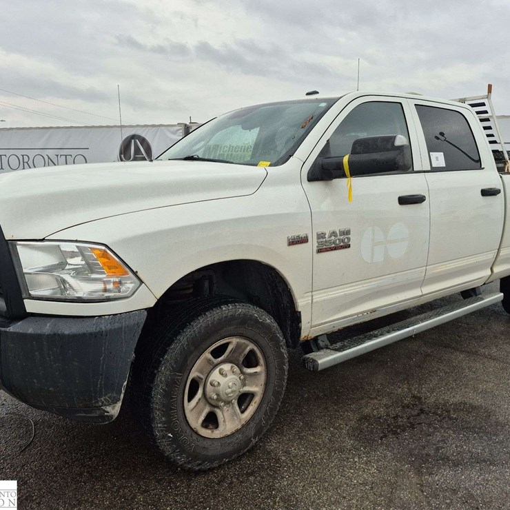 2014 DODGE 3500