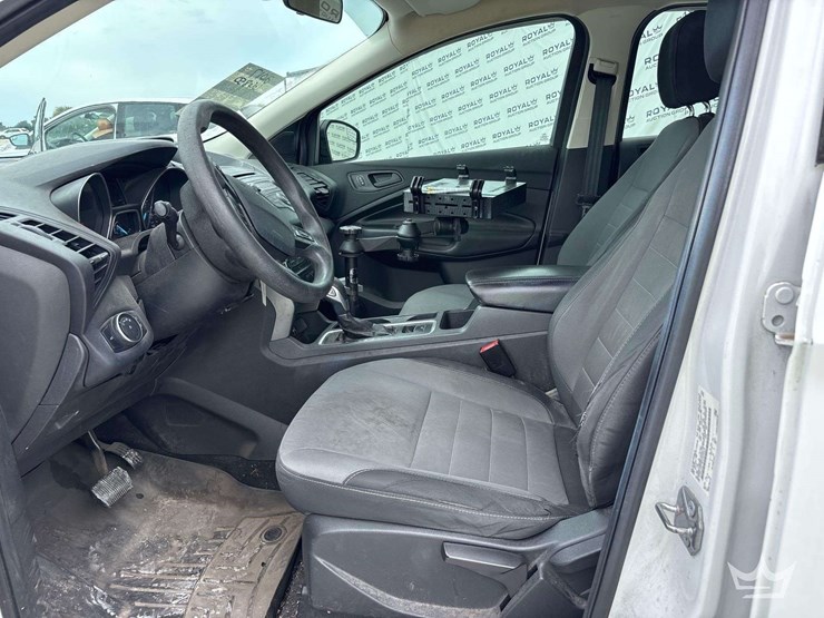 2017-ford-escape-image-12
