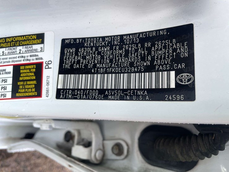 2014-toyota-camry-le-4-door-sedan-(170,014-miles)-image-27