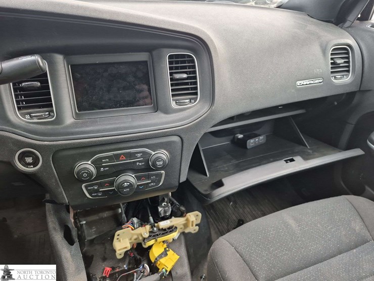 non-operable-2023-dodge-charger-image-12