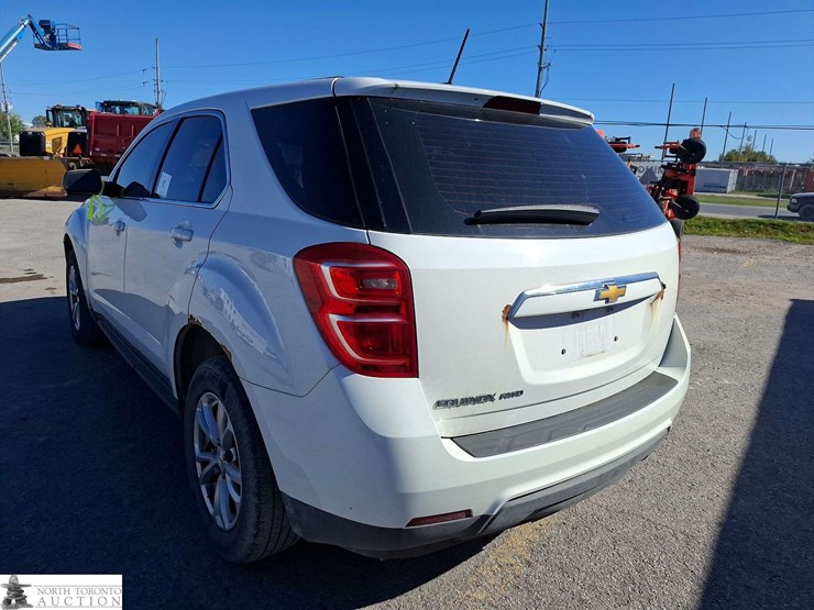 2017-chevrolet-equinox-image-7