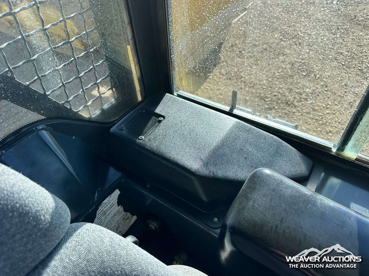 john-deere-8-image-65
