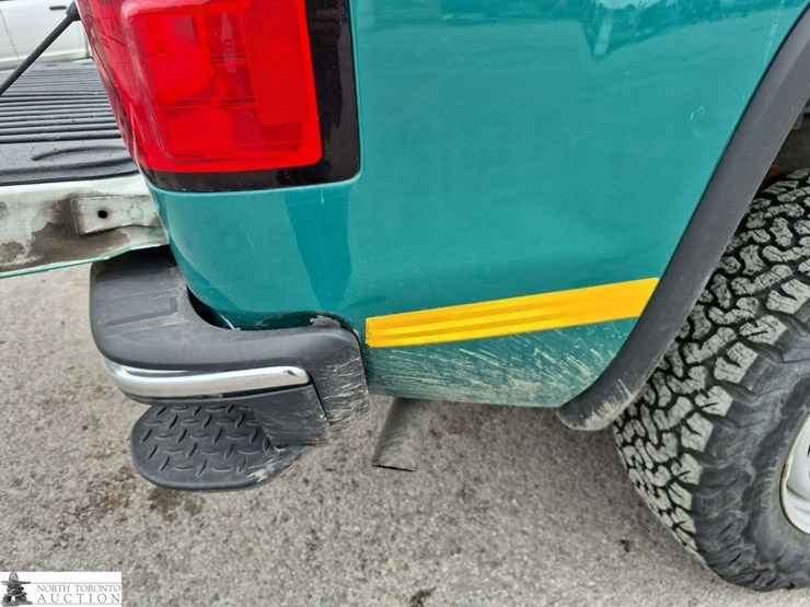 2016-gmc-sierra-1500-image-24