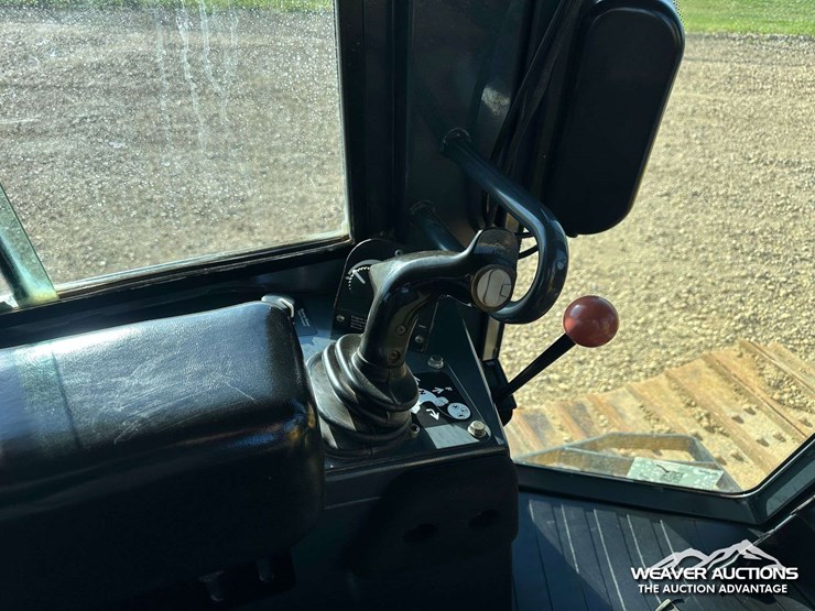 john-deere-8-image-62
