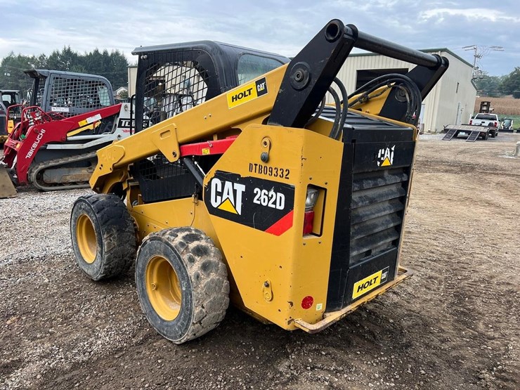 2018-caterpillar-262d-image-3