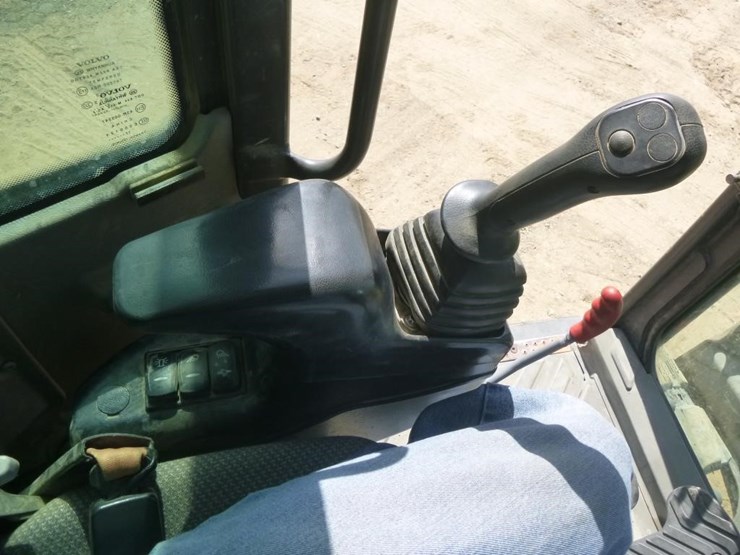 volvo-ecr88d-image-9