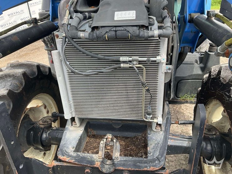 new-holland-t4.90-image-8