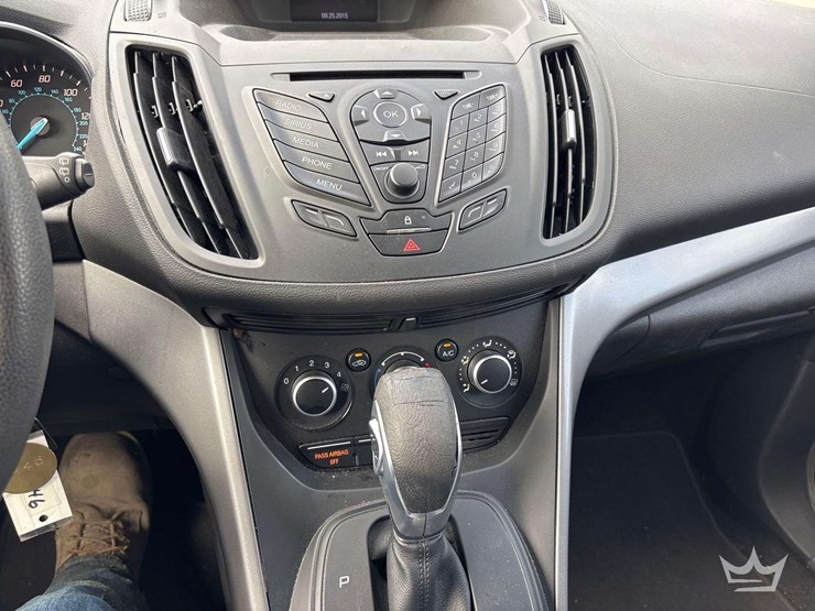 2016-ford-escape-image-16