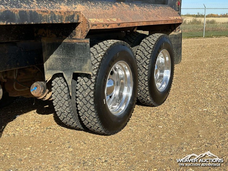 kenworth-t800b-image-40