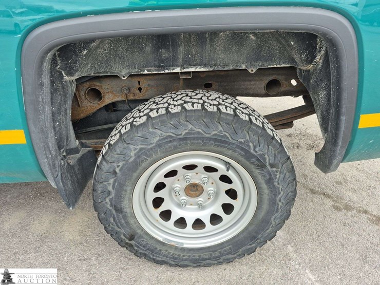 2016-gmc-sierra-1500-image-21
