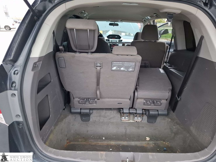 2017-honda-odyssey-image-19