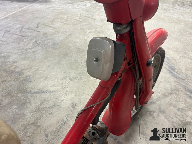 honda-50-motorized-bikes-w/-parts-image-15