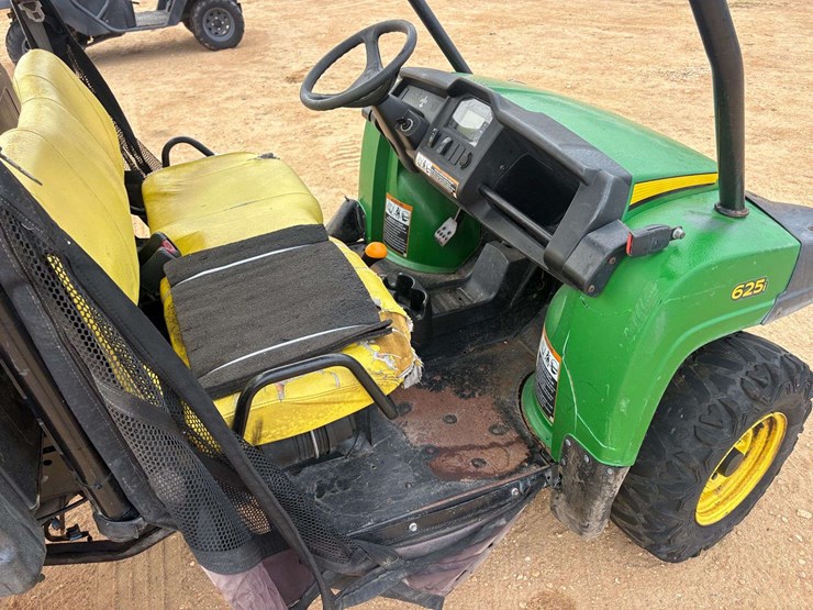 2016-john-deere-2-image-18
