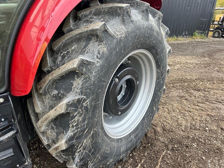 2025-case-ih-farmall-120c-image-14