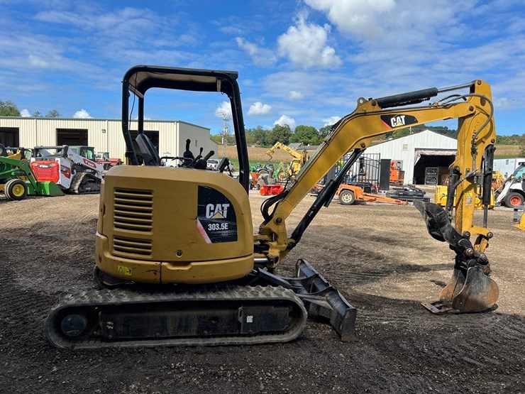 2012-caterpillar-303-image-7