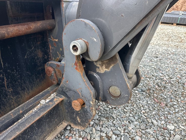 new-holland-m459-image-30