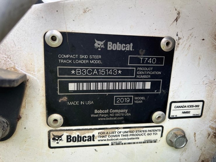 2019-bobcat-t740-image-14