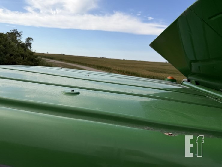2011-john-deere-9770-sts-image-87