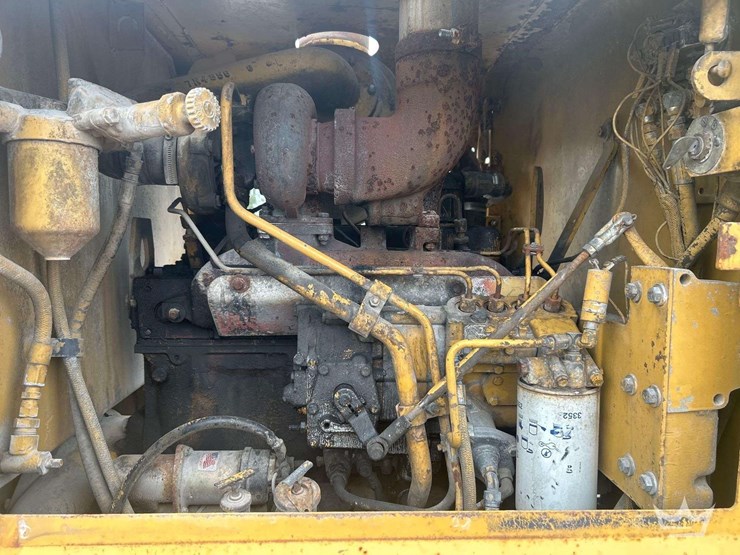 caterpillar-120g-image-11
