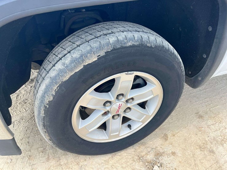 2018-gmc-sierra-1500-image-24